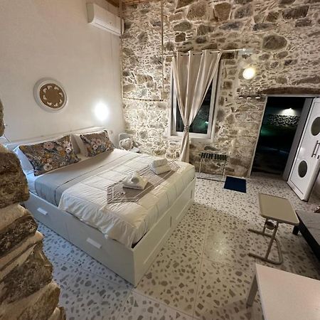 ホテルCocooning Blue House Elafonisi Vathi  エクステリア 写真