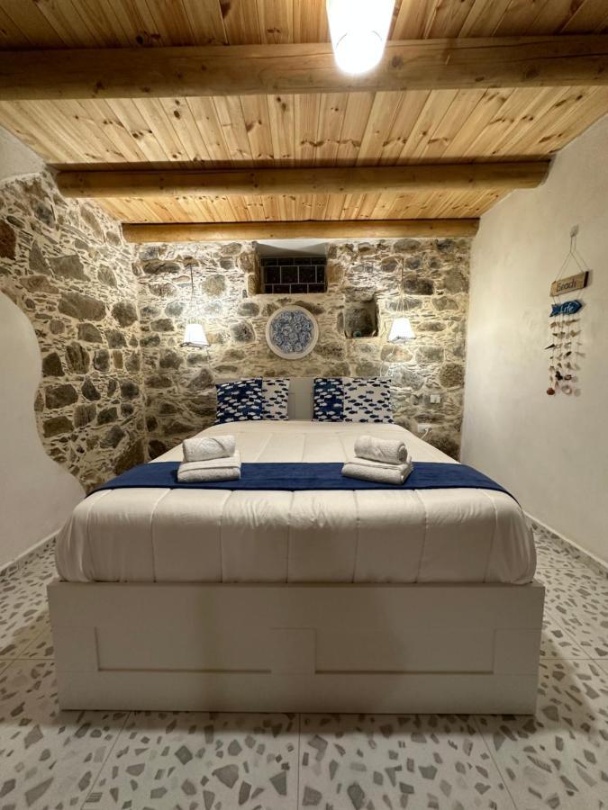 ホテルCocooning Blue House Elafonisi Vathi  エクステリア 写真